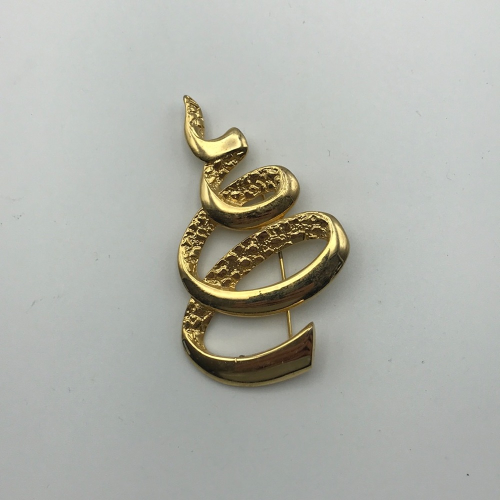 Vintage 1980s JJ Jonette Abstract Gold Toned Brooc